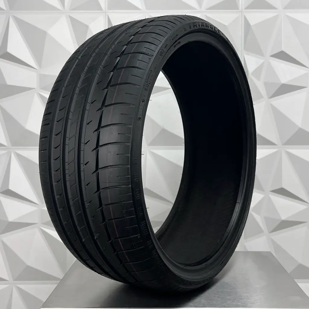 LLANTA TALON TH201 215/55R17 TRIANGLE